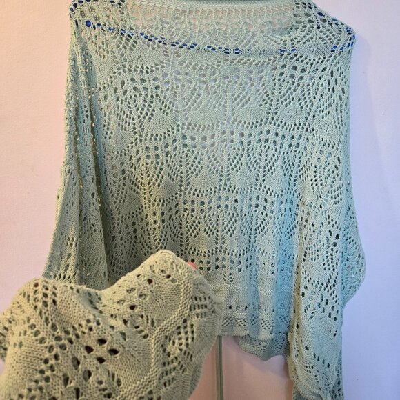 Laine - Picture 3 of 3